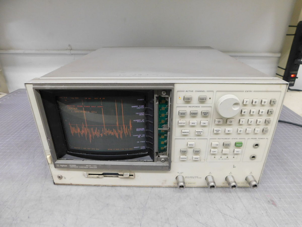 Agilent  8702D    For Sale