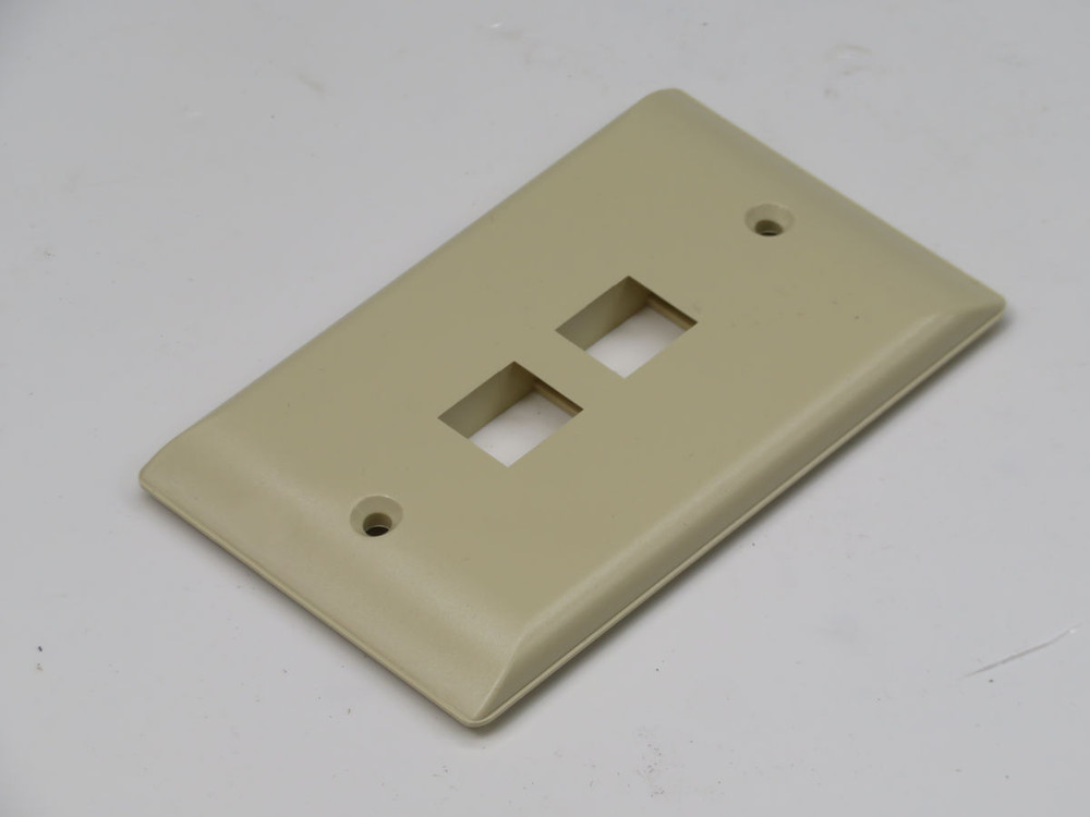 Lot of 380 COMMSCOPE  1-2111017-1    For Sale