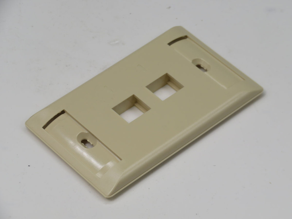 Lot of 320 COMMSCOPE  3-2111001-1    For Sale