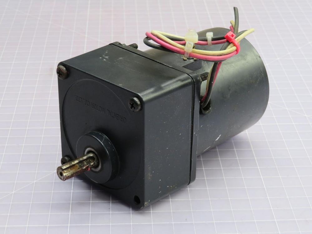 ORIENTAL MOTOR  4IK25GN-CW2    For Sale