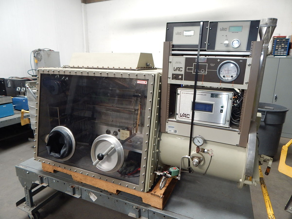 Vacuum Atmospheres Company  HE-493    For Sale