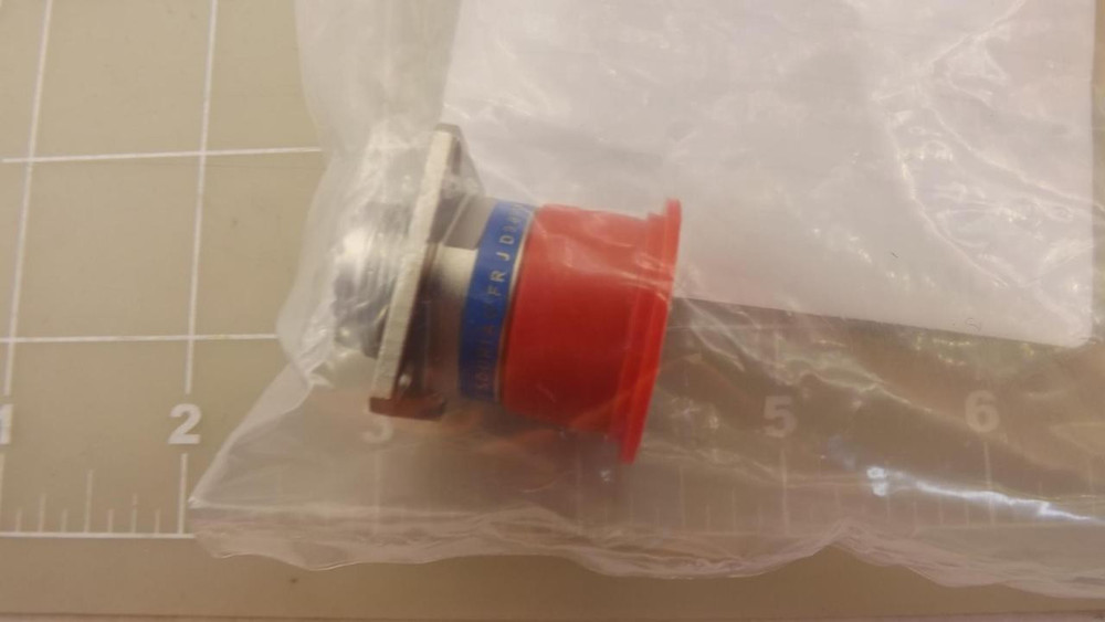 SOURIAU D38999/20FC98SNL CONNECTOR T23955