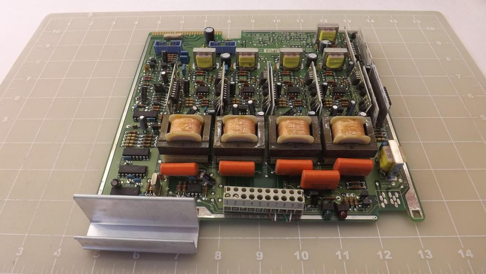 MOTOROLA CENTRACOM QRN4272A BOARD T27236