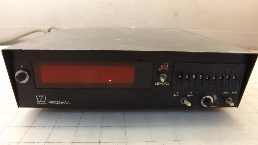DR JOHANNES HEIDENHAIN VRZ 181 215 179 06 D-8225 DIGITAL BIDIRECTIONAL COUNTER  T32732