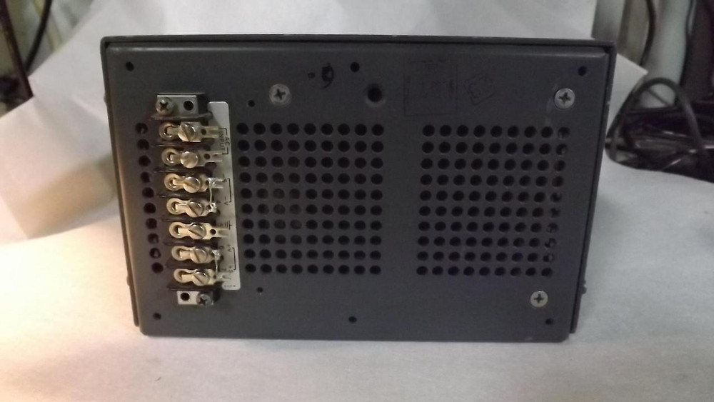 LAMBDA LM E28 REGULATED POWER SUPPLY T33492