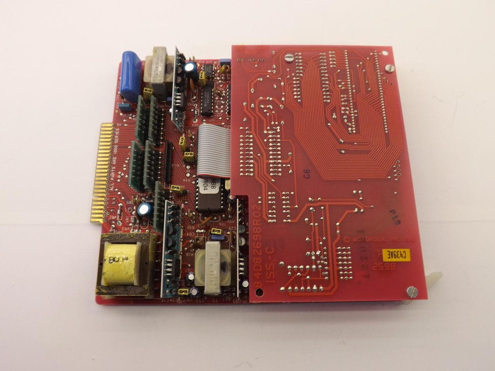 MOTOROLA 84D82698R02 84E82105R03 CIRCUIT BOARD T35772