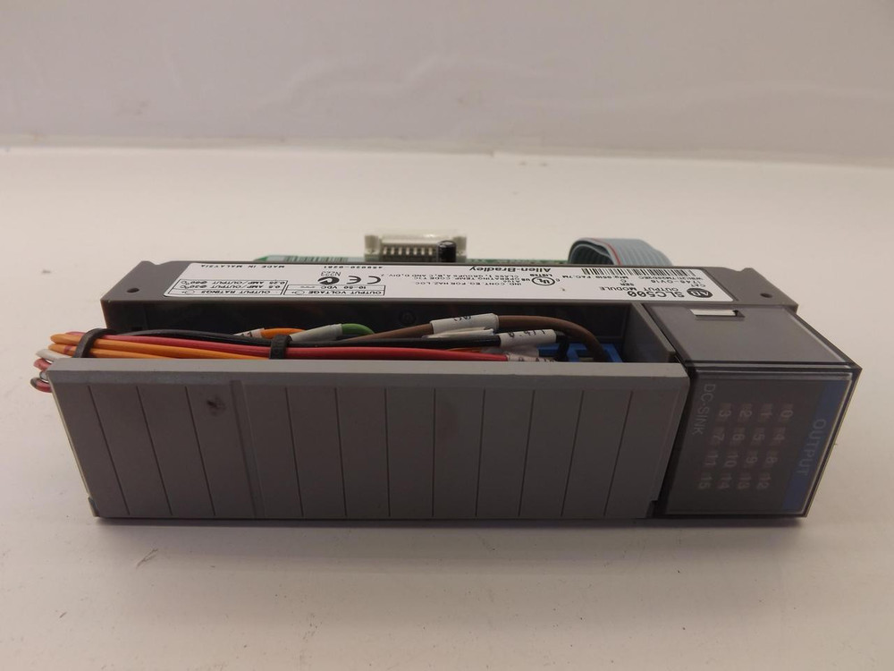 ALLEN BRADLEY SLC500 1746-OV16 OUTPUT MODULE T39866
