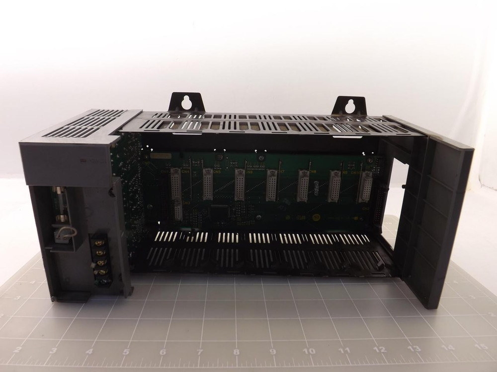 ALLEN BRADLEY SLC 500 1746-P1 1746-A7 POWER SUPPLY MODULE W/ 7-SLOT RACK T44528