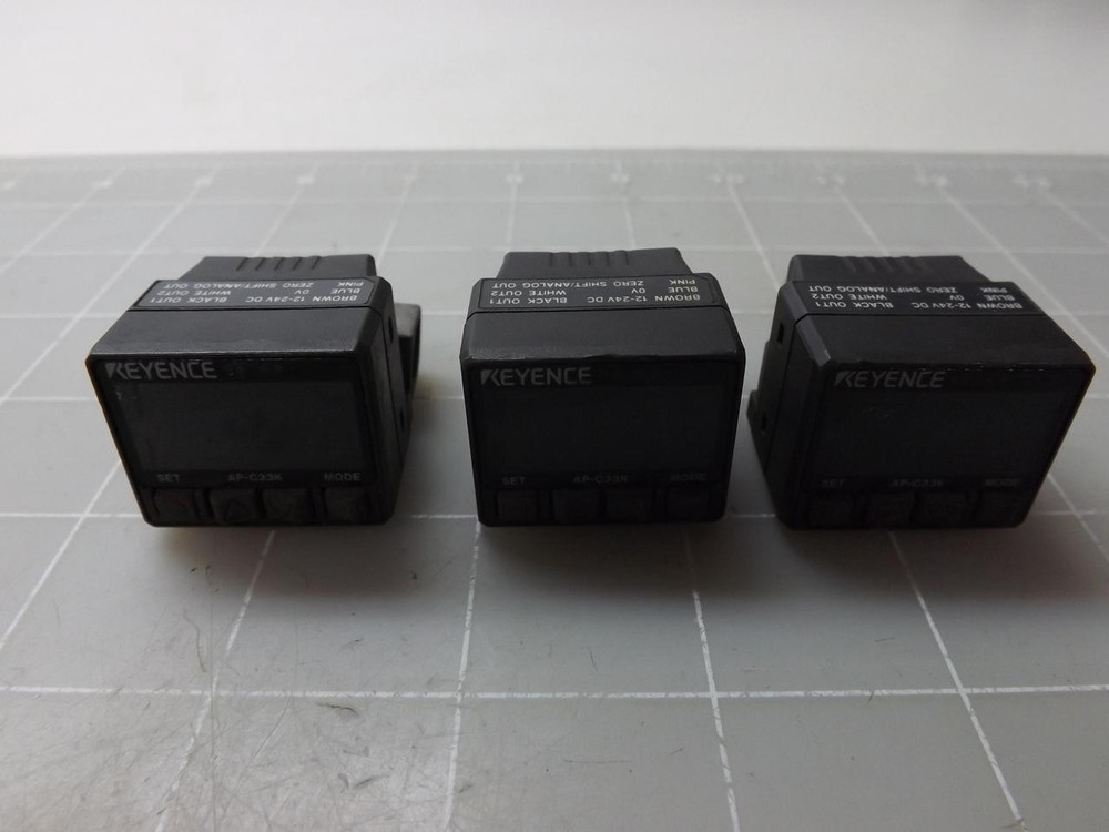 LOT OF 3 KEYENCE 5154101 AP-C33K DIGITAL PRESSURE SENSOR T49978