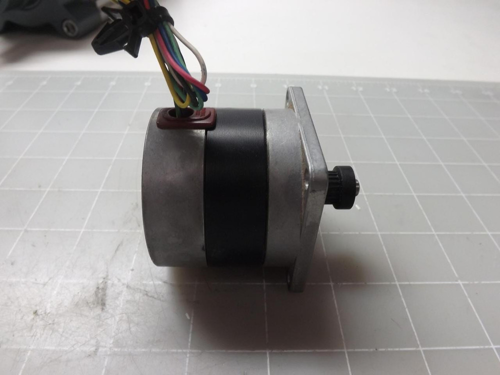 ORIENTAL MOTOR A2963-9212 STEPING MOTOR T50187