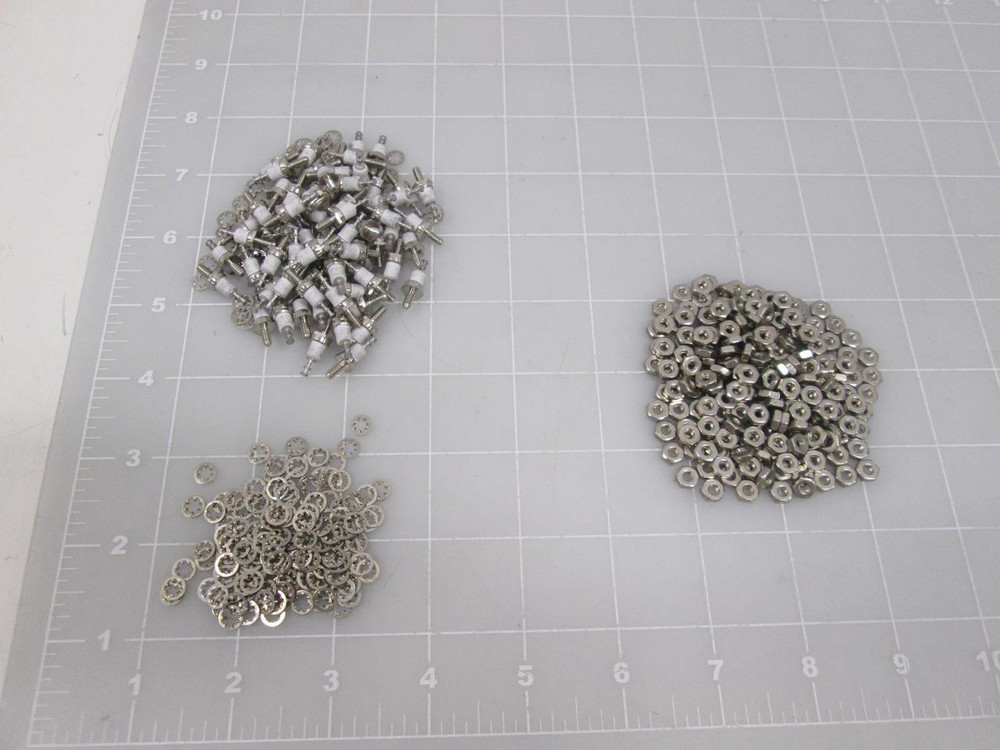 LOT OF 220 SE21XE01S TERMINAL HARDWARE T59372