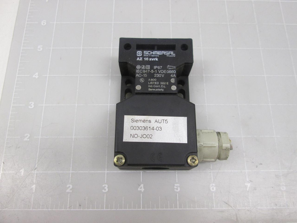 SCHMERSAL AZ 16ZVRK INTERLOCK SWITCH T61420