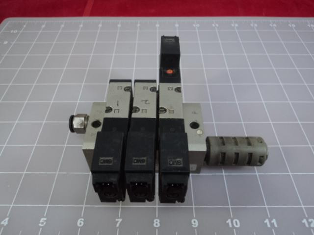 3 SMC VZ3240 SOLENOID VALVE LOT T12232
