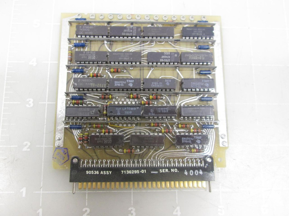 SPERRY UNIVAC 90336-7138299-00 CIRCUIT BOARD T62910