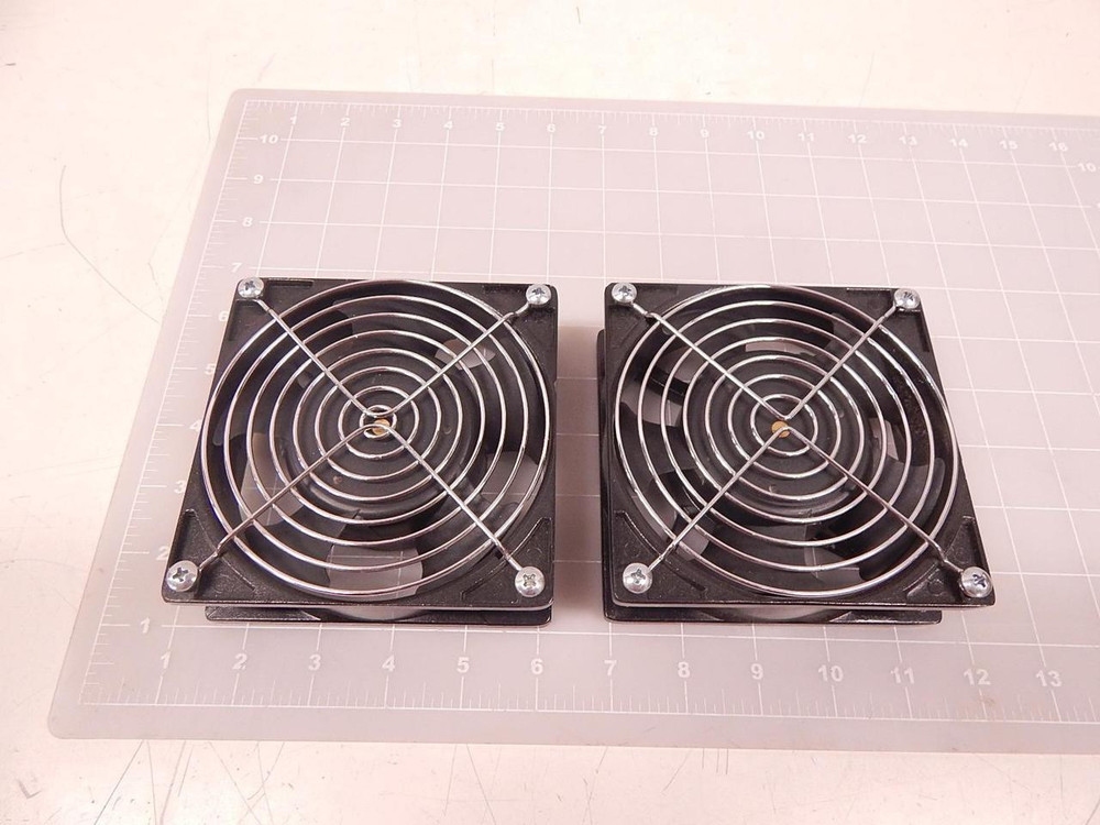 LOT OF 2 ORION OA109AP-11-1 TP FANS T74085