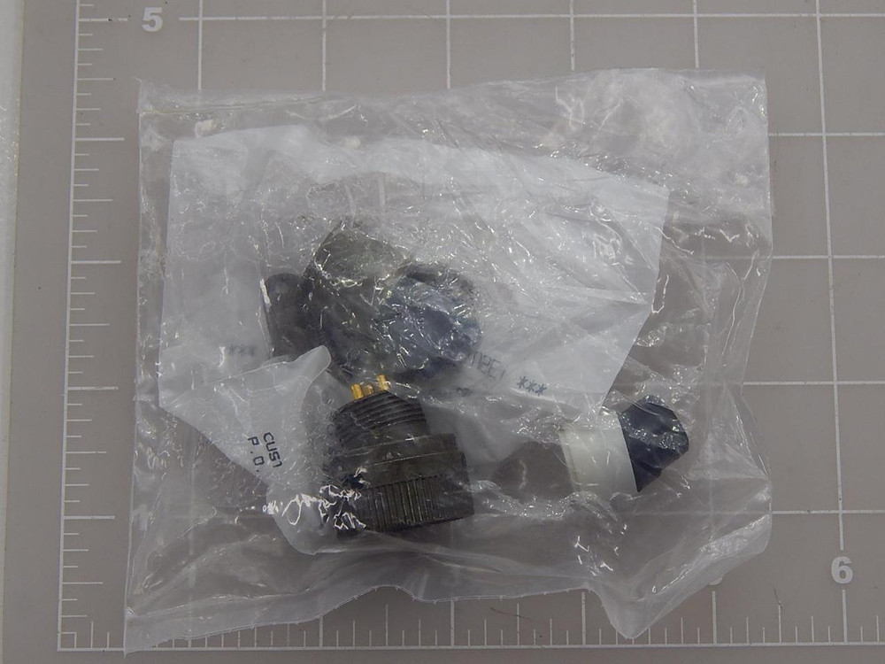 KPT06F12-3S CIRCULAR CONNECTOR PLUG T88431