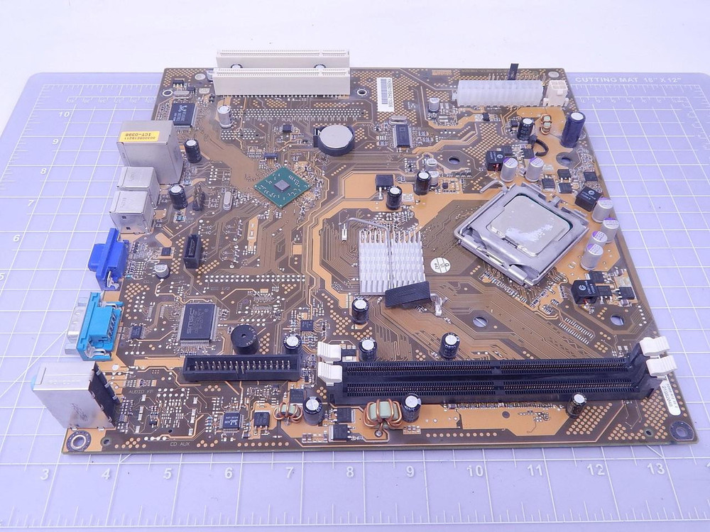 Fujitsu W26361-W1382-Z1-03-36 Circuit Board T115107 For Sale