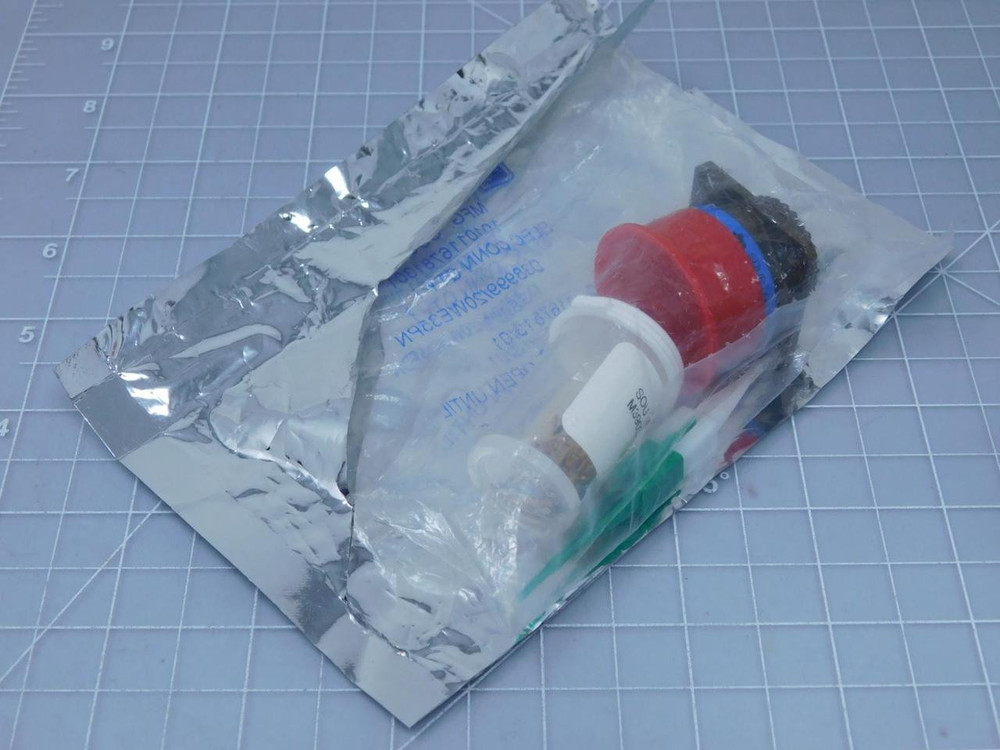 D38999/20WE35PN Circular MIL Spec Connector 55P WALL MT RCPT T126841 For Sale