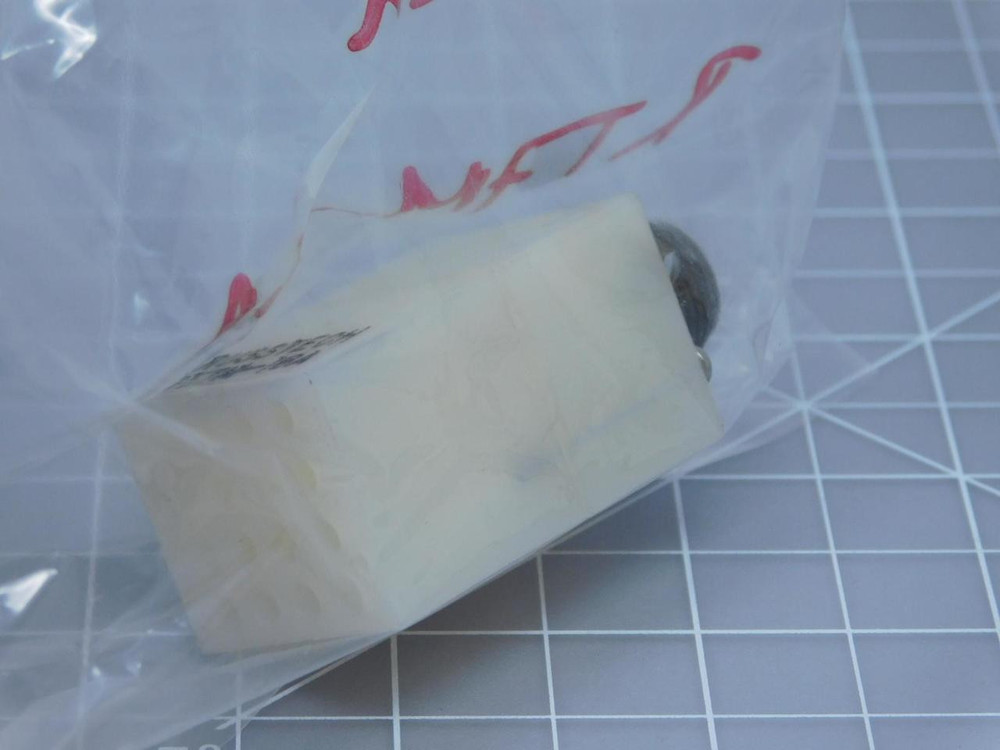 RussTech RT7M-16A T127027 For Sale