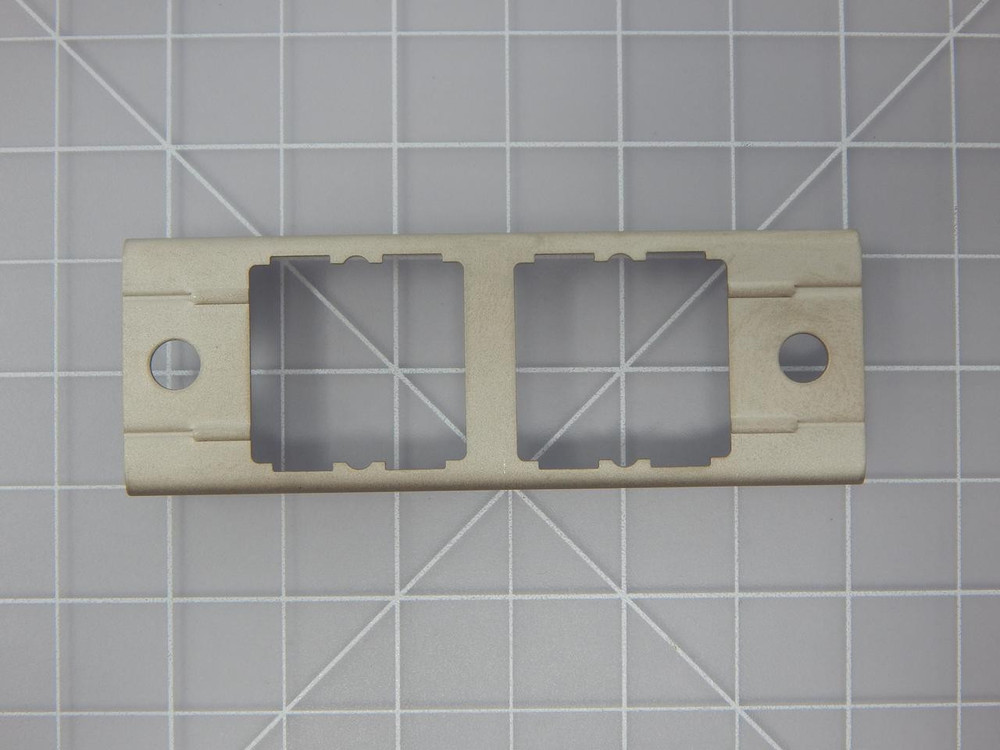 Lot of 5 DRI Relays ST5M1458-002    RETAINER,ELECTRICAL RELAY

 For Sale