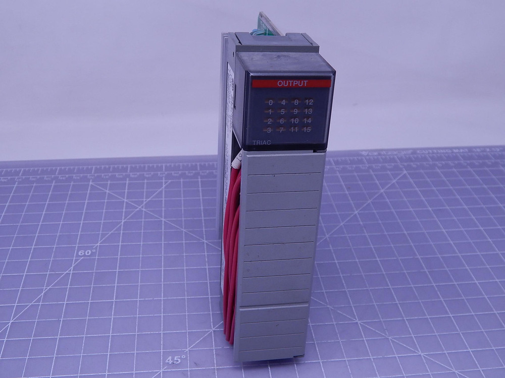 Allen-Bradley 1746-0A16 C    SLC500 Output Module For Sale