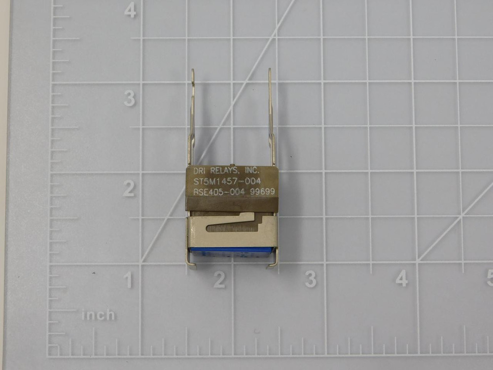 DRI Relays ST5M1457-004 BSE405-004   Plug-In Electrical Socket Assy A/C 7/14 For Sale
