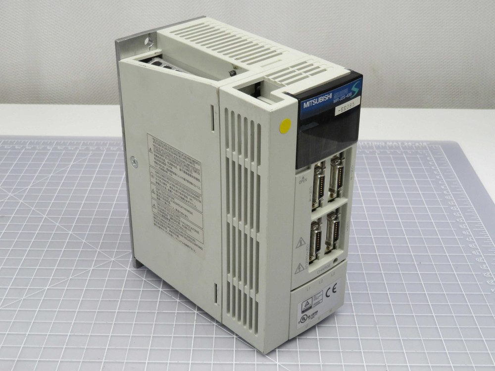Mitsubishi MR-J2S-40B-EE085  AC Servo Drive 170V 0-360Hz 2.8A  For Sale