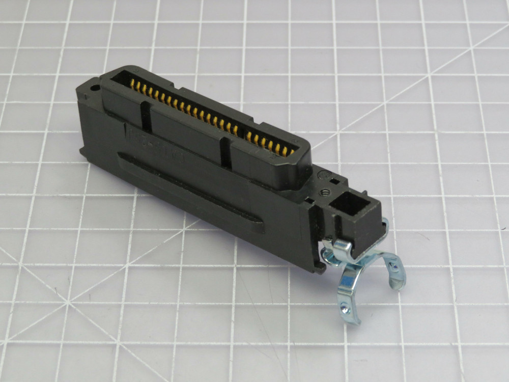 Lot of 40  CAT5-25J  Connectors  For Sale