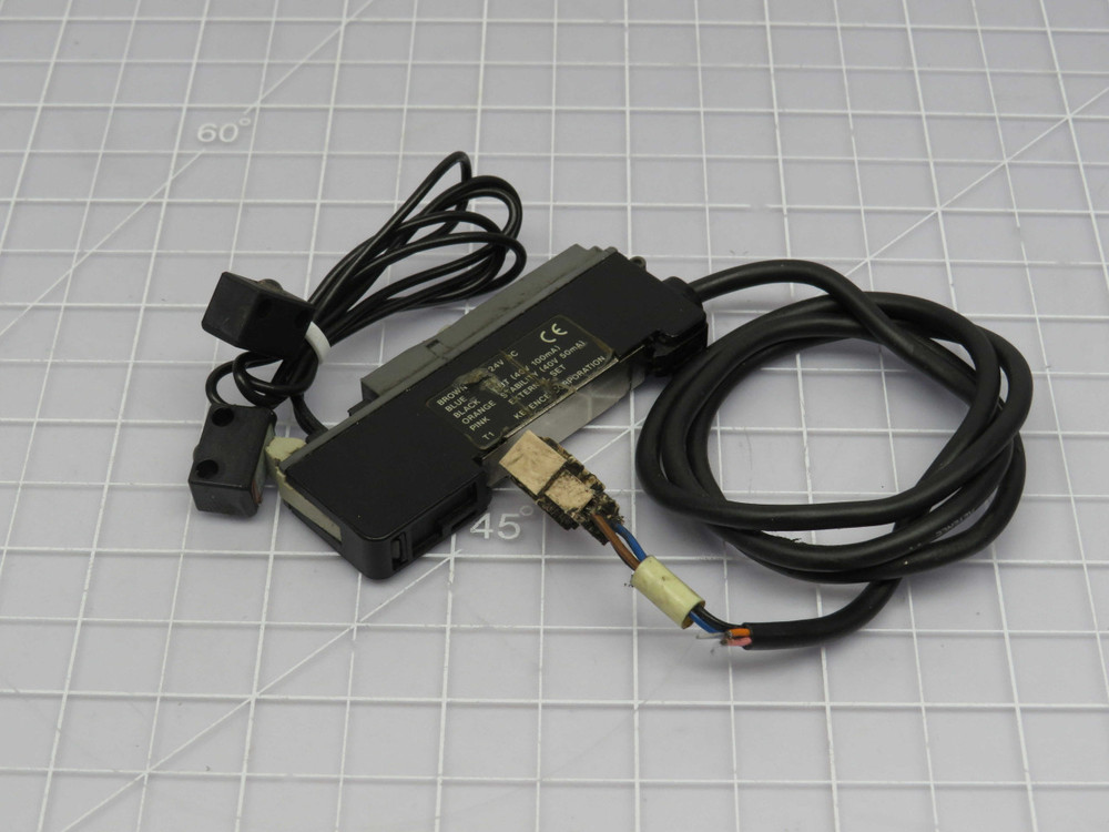 Keyence PS-T1  Photoelectric Sensor 24V DC  For Sale