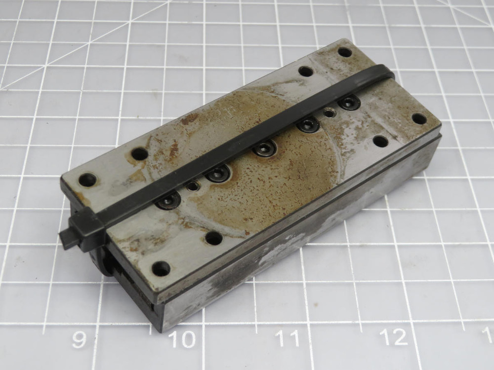 IKO CRWU 40 -95 CROSSED ROLLER WAY UNIT T199467