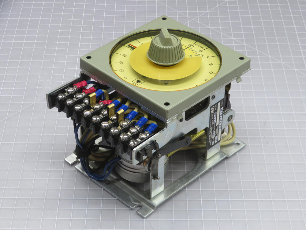 Eagle Signal  HA46A608  Microflex Hours Timer Counter  For Sale