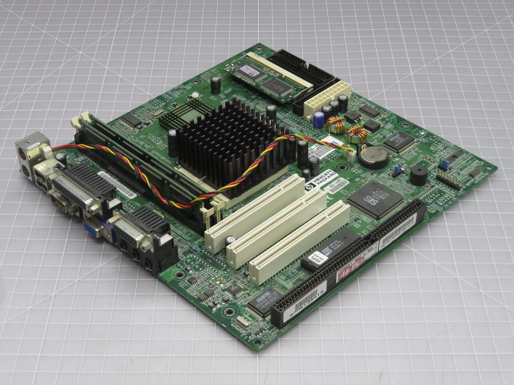 HP D7580-60003 COMPUTER SYSTEM BOARD T208918