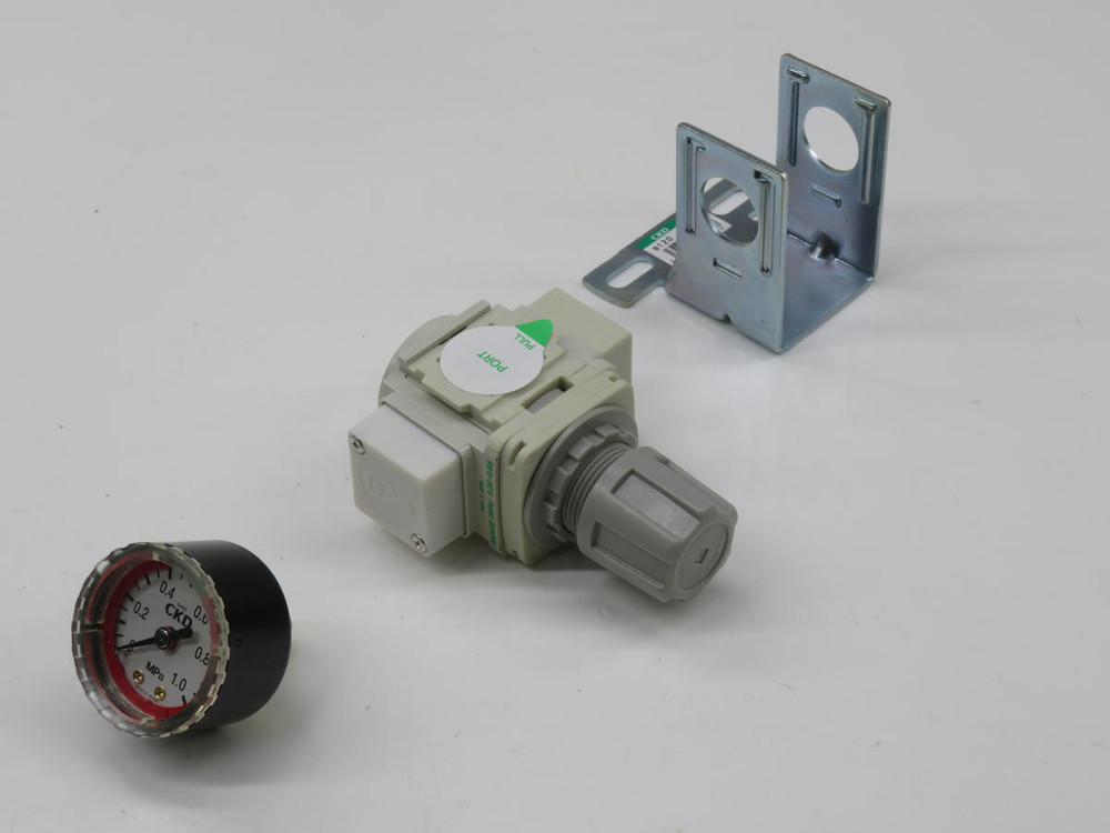 CKD  G40D-8-P10  PRESSURE GAUGE  For Sale