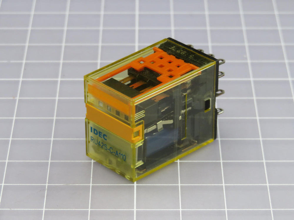 IDEC  RU42S-C-A110  UNIVERSAL RELAY  For Sale