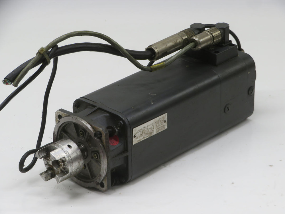 SIEMENS  1 FT5066-0AC71-1-Z  SERVO MOTOR  For Sale