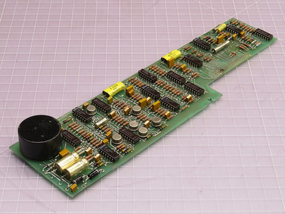 7008822-908 PWB 7008821   For Sale