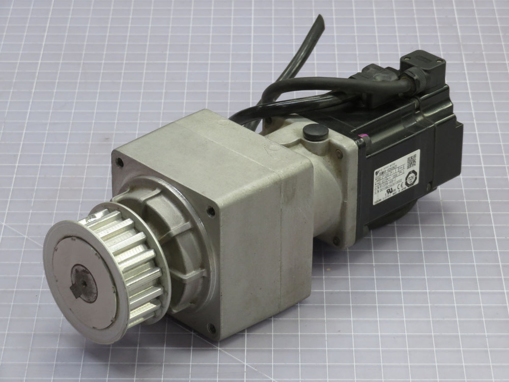 YASKAWA  SGMAV-02A3A21    For Sale