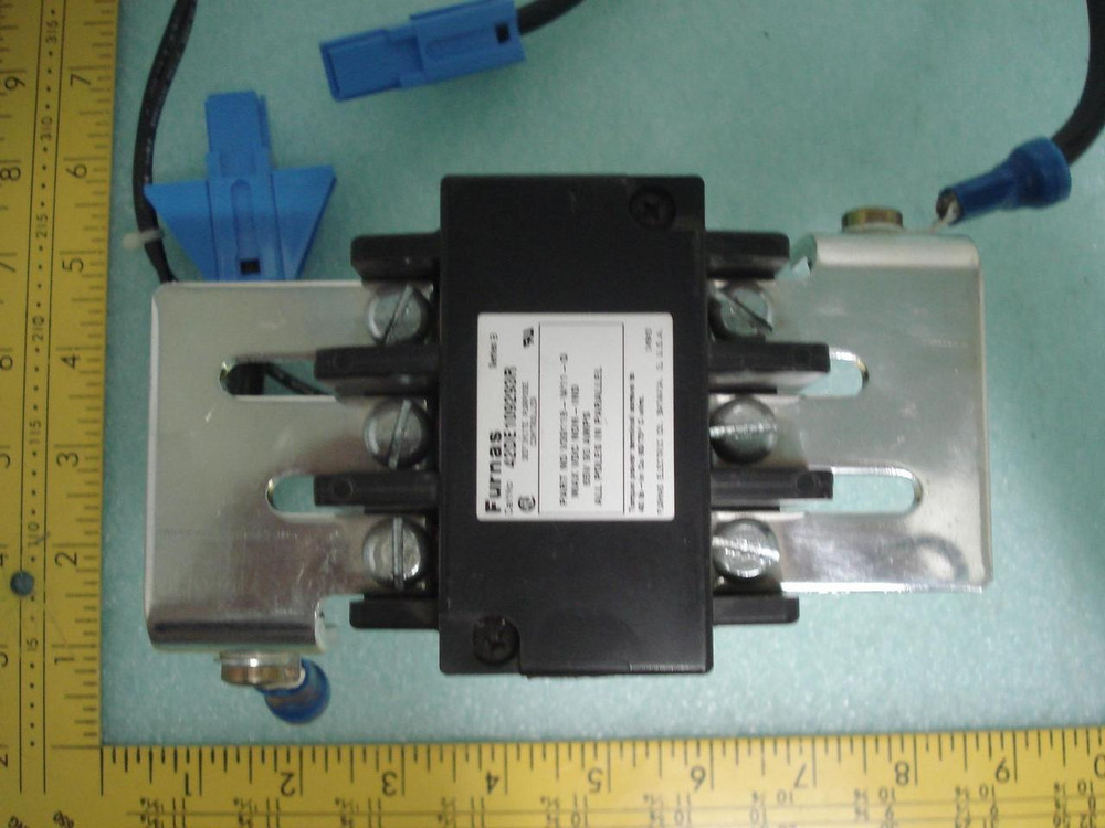 FURNAS DEFINITE PURPOSE CONTROLLER V39118-W11-Q T7600