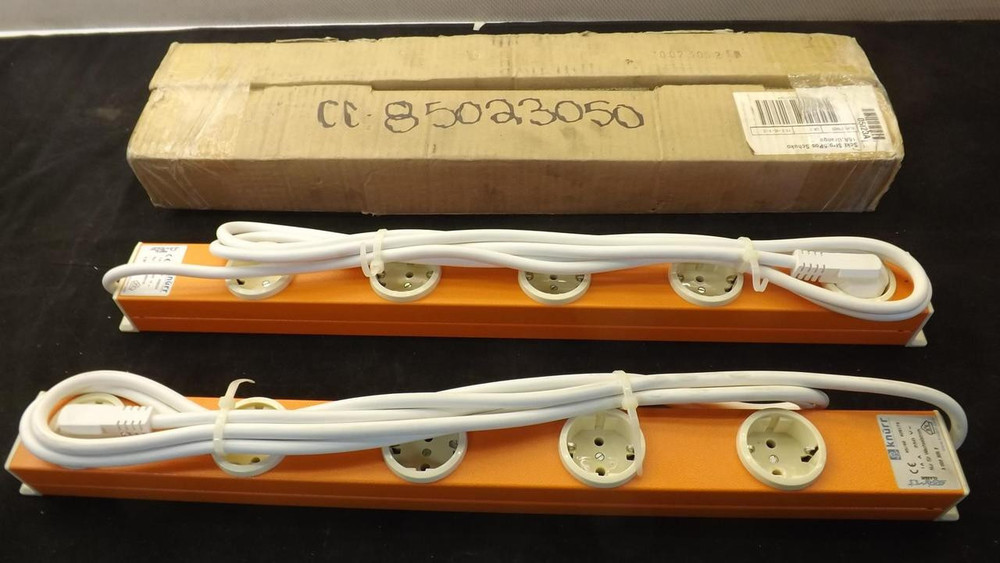 LOT OF 2 KNUERR 05I23A SCKT STRP T21808