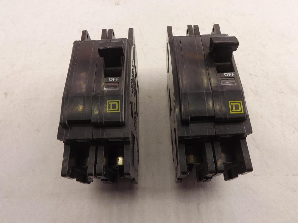 LOT OF 2 SQUARE D CIRCUIT BREAKERS T43671