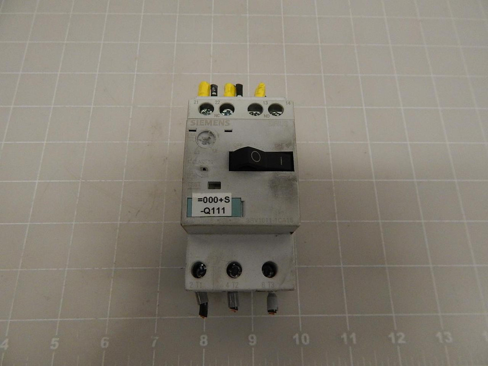 SIEMENS 3RV1011-1CA15 MANUAL MOTOR STARTER T63847