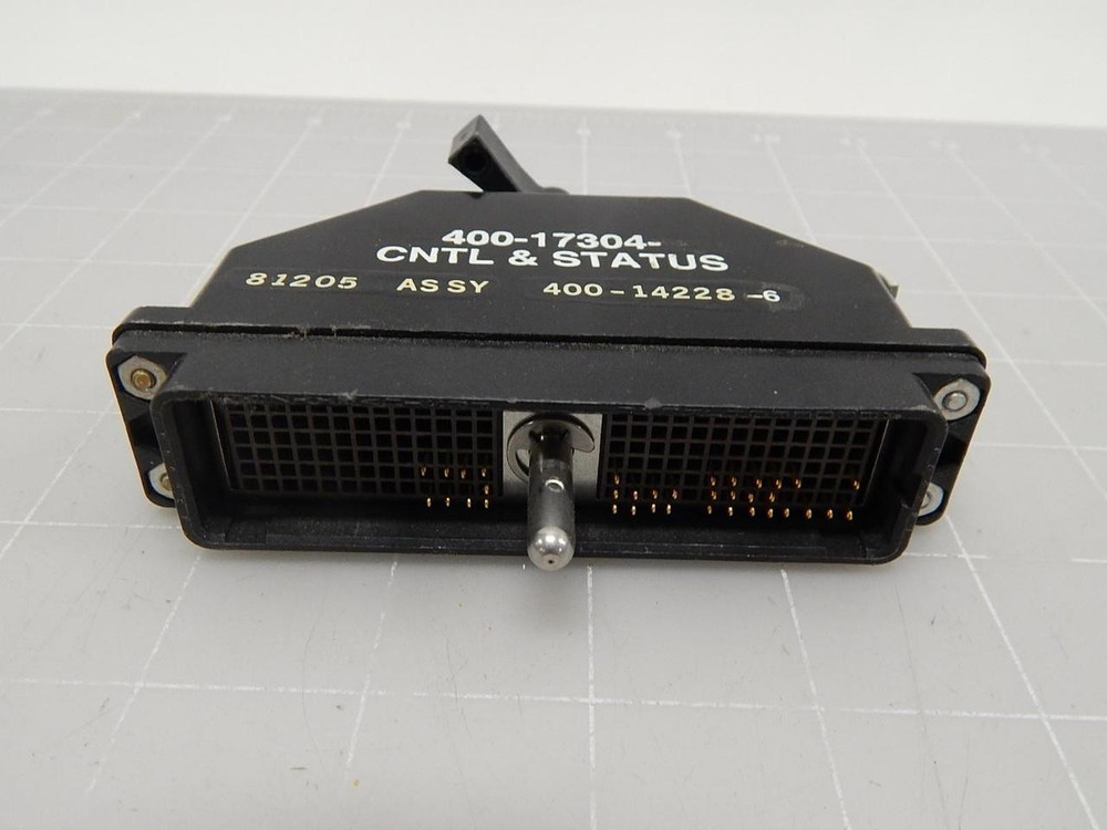 400-17304 400-14228-6 CNTL & STATUS SWITCH T63222