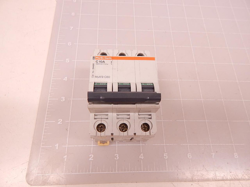 MERLIN GERIN C10A CIRCUIT BREAKER T71352