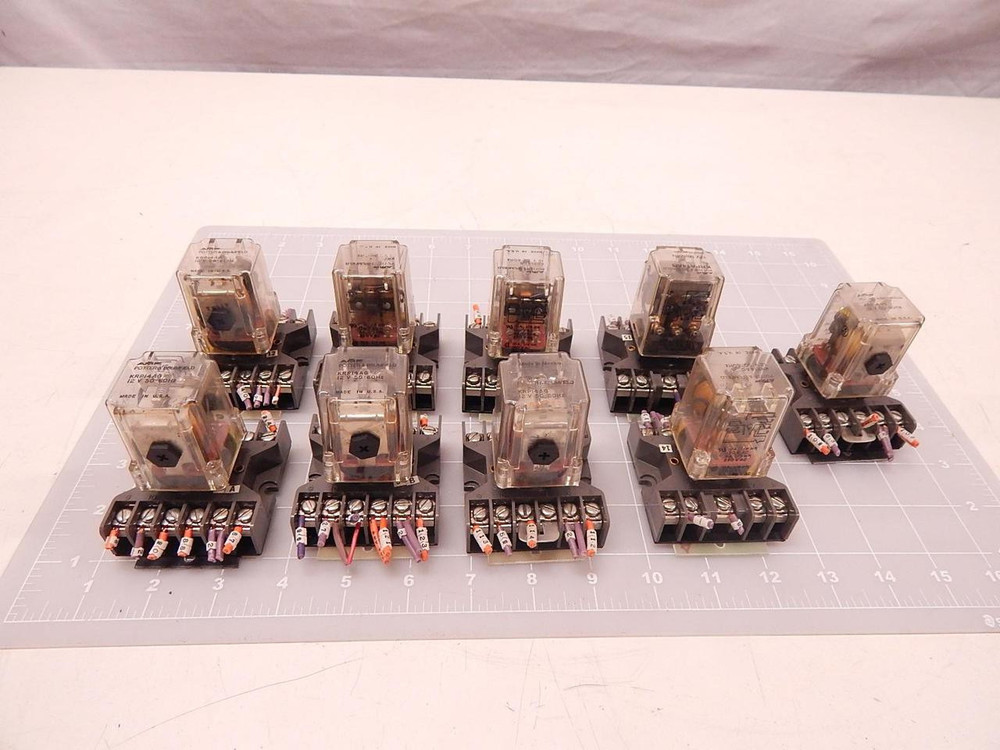 LOT OF 9 AMF POTTER & BRUMFIELD KRP14AG RELAYS W/ SOCKET T77187