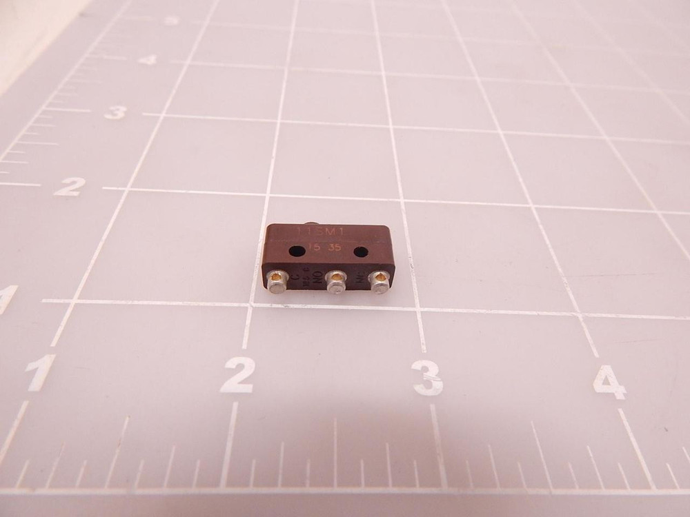 HONEYWELL 11SM1 BASIC / SNAP ACTION SWITCHES 5 A 250 VAC SOLDER ACTUATOR-PIN PLUNGER T78872