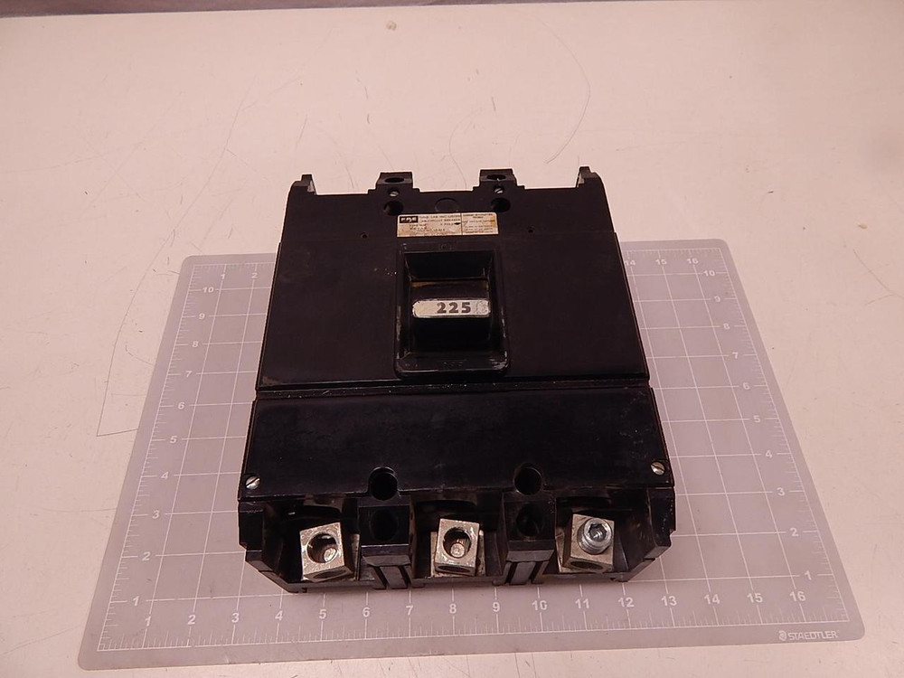 FPE NJL LD-318 CIRCUIT BREAKER 600 VAC 3 POLE T81403