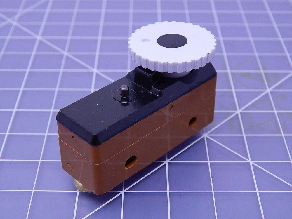 Micro Switch 130914 Basic / Snap Action Switches T106737 For Sale