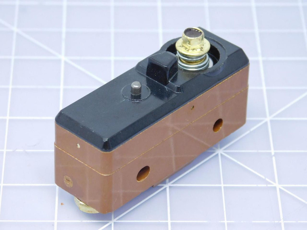 Honeywell 130914 1651 Basic / Snap Action Switches T124162 For Sale