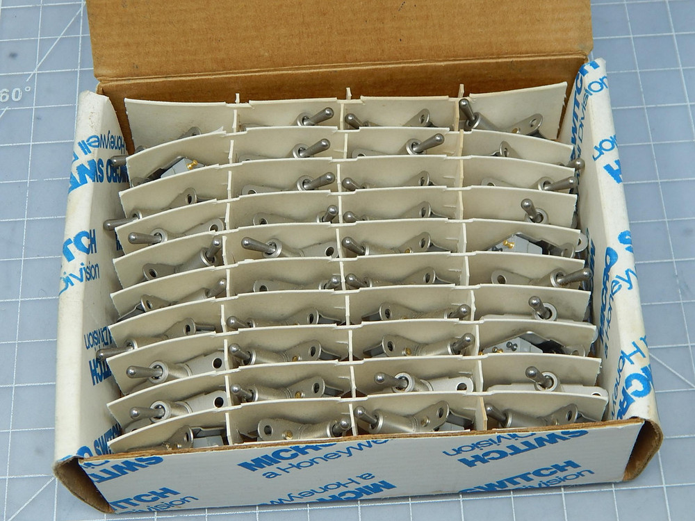 Lot of 40 Micro Switch 48AT1-T  Toggle Switch For Sale