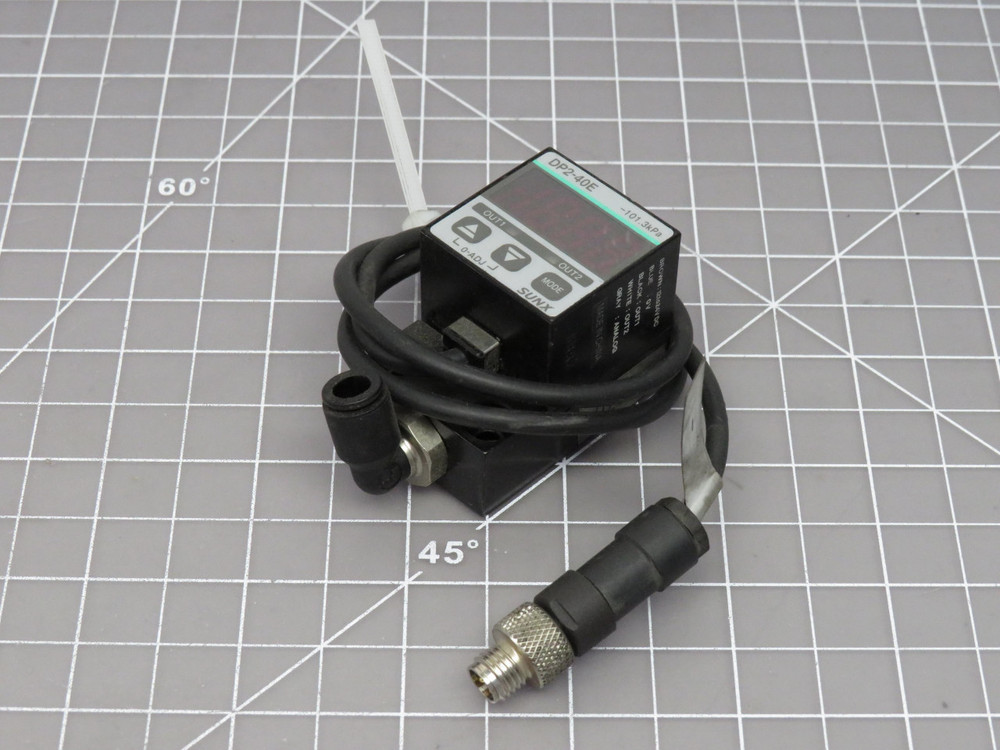 SUNX DP2-40E  Digital Pressure Sensor For Sale